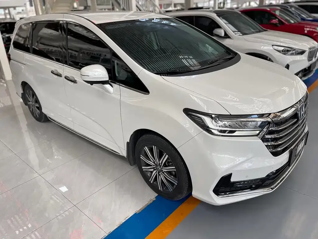 Honda Odyssey 2023 из CN, фото 8