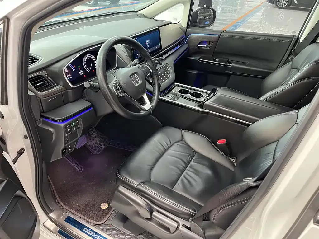 Honda Odyssey 2023 из CN, фото 9