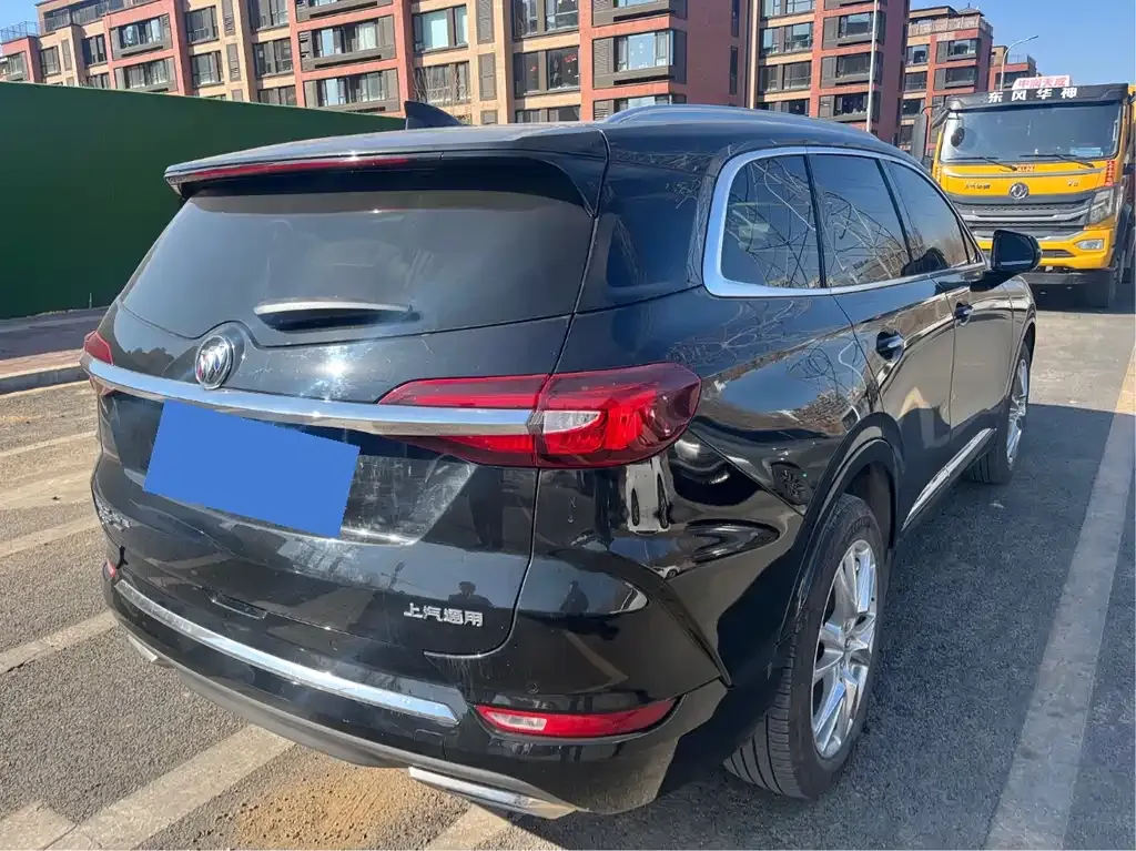 Buick Enclave — фото 9