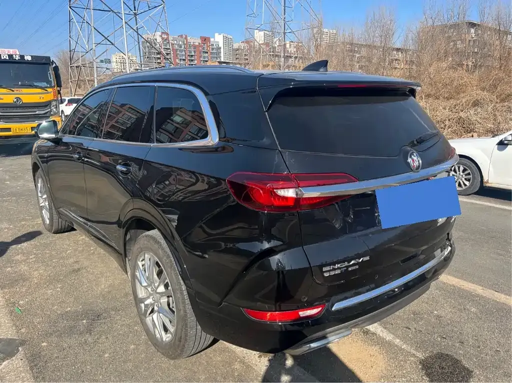Buick Enclave — фото 3