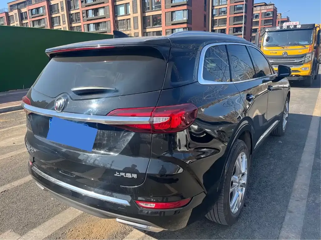Buick Enclave — фото 7
