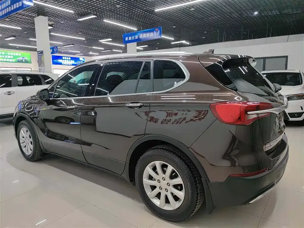 Buick Envision Plus — фото 6