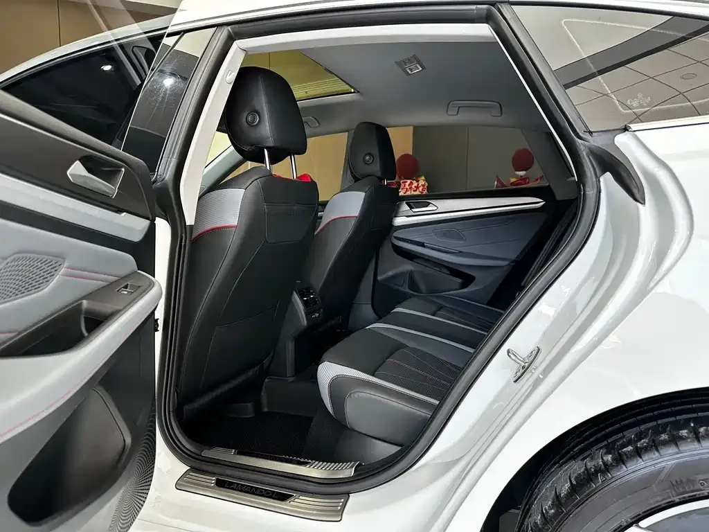 Volkswagen Lamando 2025 из CN, фото 3