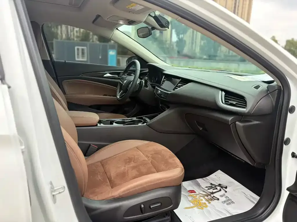 Buick Regal — фото 7
