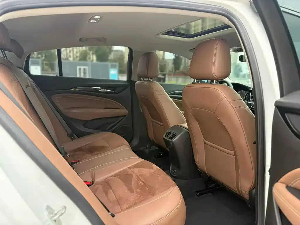 Buick Regal — фото 4