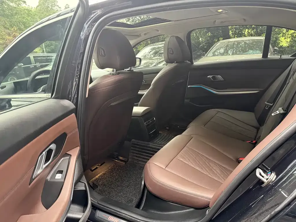 BMW i3 2023 из CN, фото 3