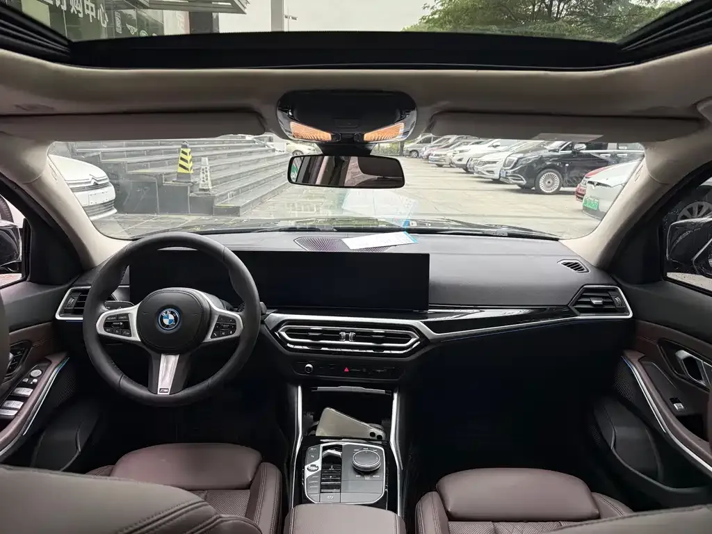 BMW i3 2023 из CN, фото 8