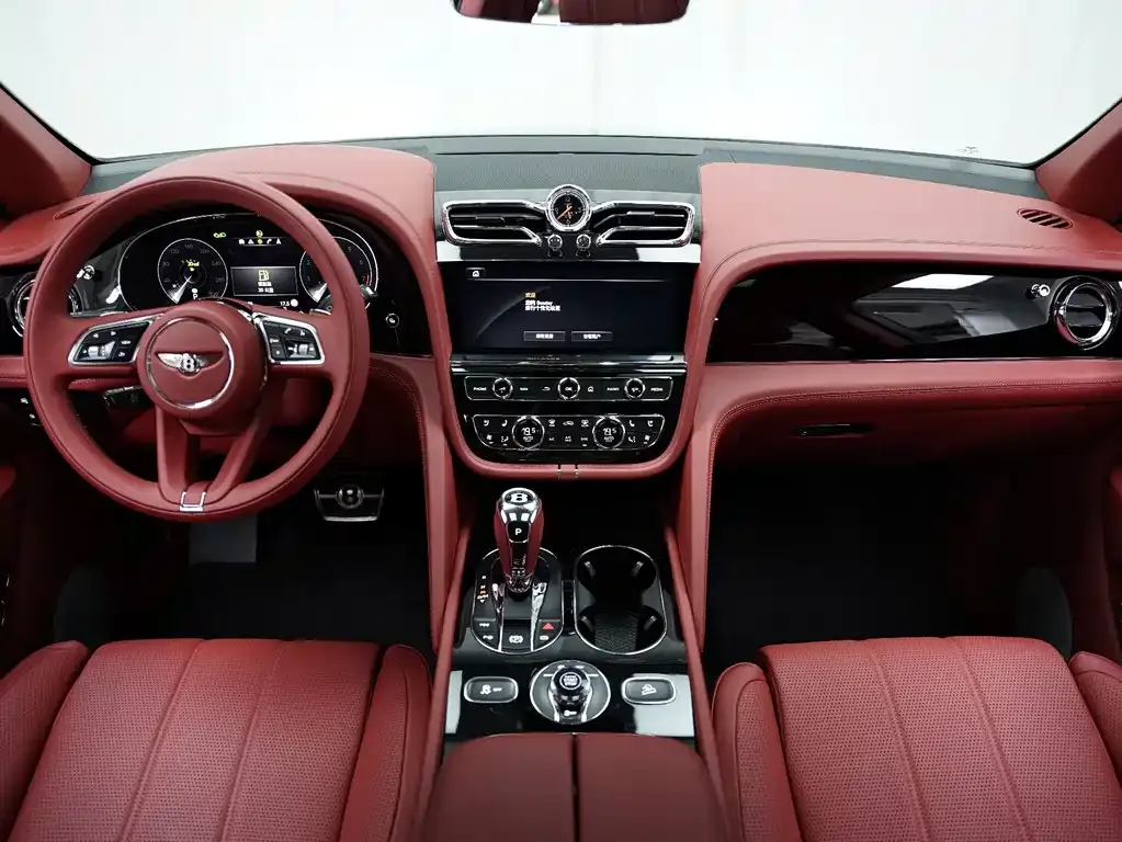 Bentley Bentayga 2022 из CN, фото 4