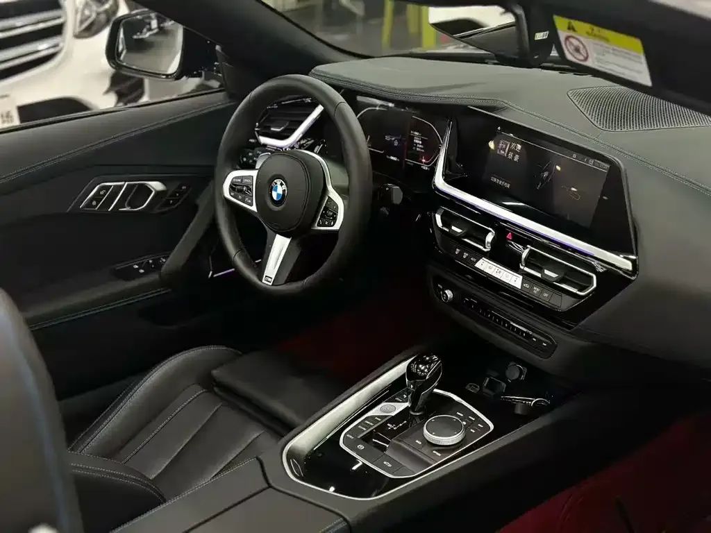 BMW Z4 2025 из CN, фото 7