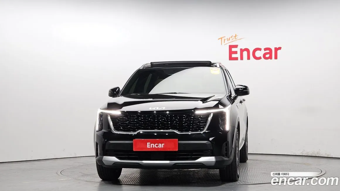 Kia Sorento — фото 6