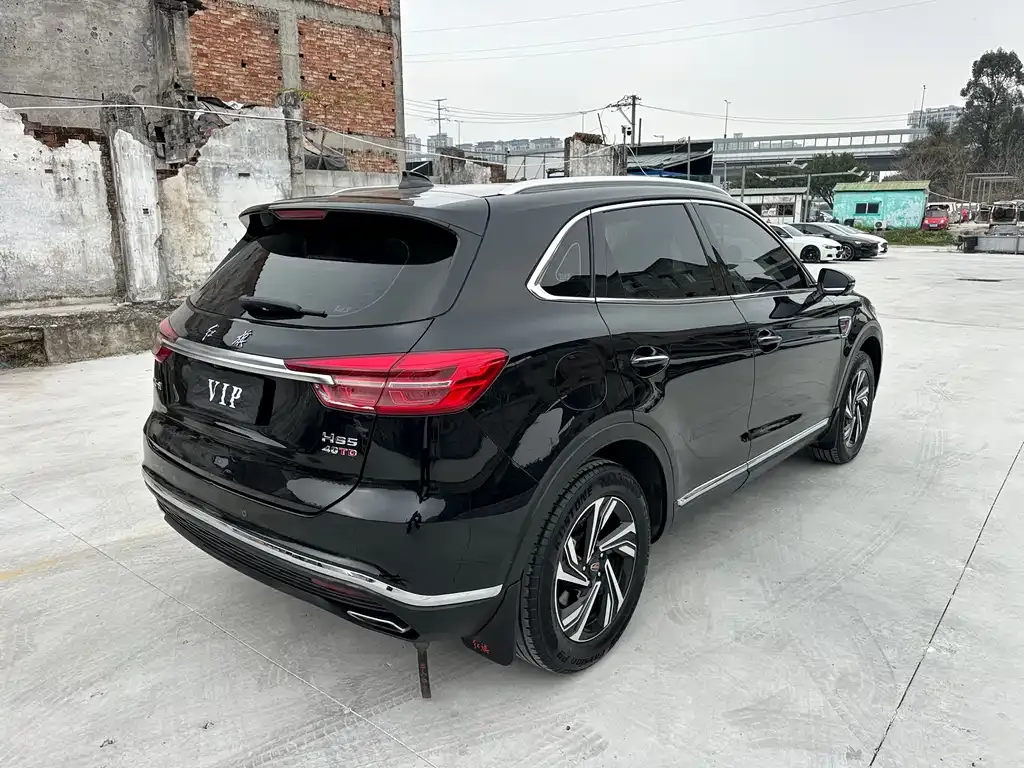 Hongqi HS5 — фото 10