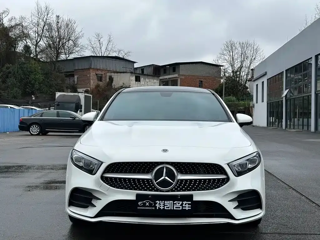 Mercedes-Benz A-Class — фото 6