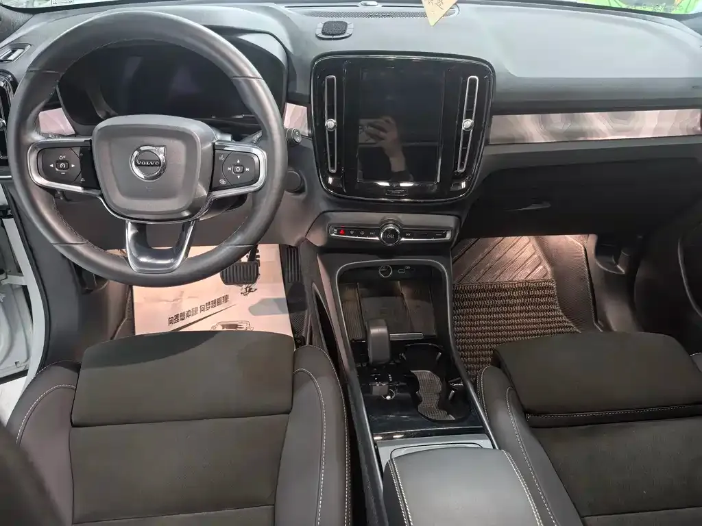 Volvo XC40 NEV 2023 из CN, фото 10