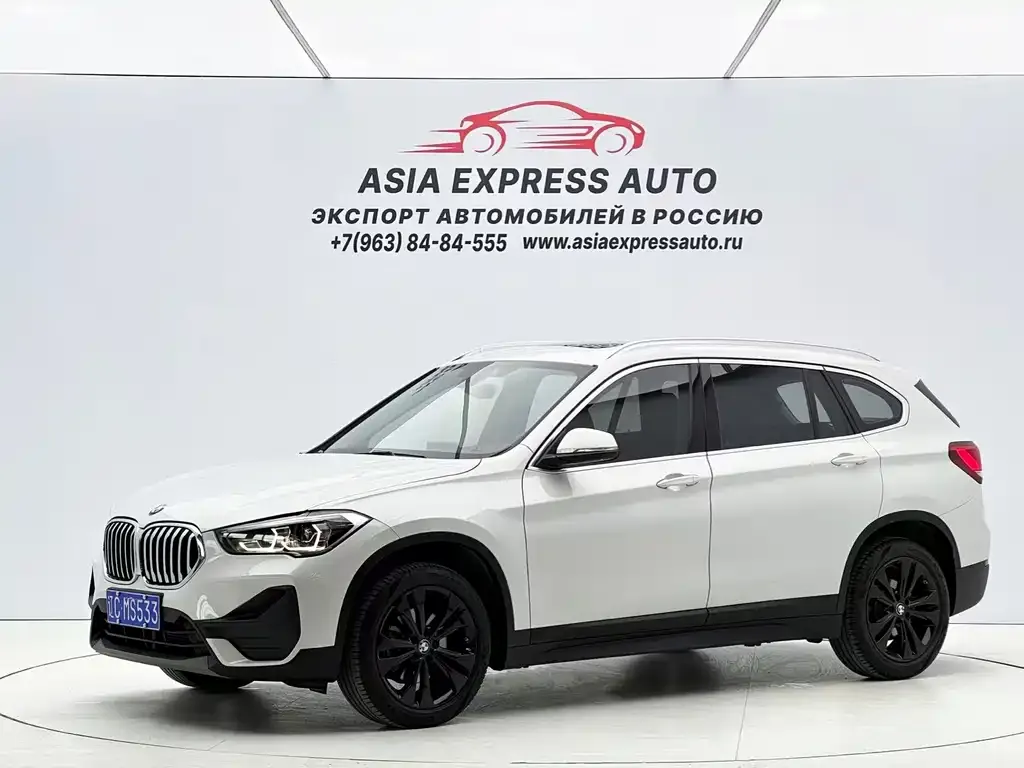 BMW X1 — фото 1