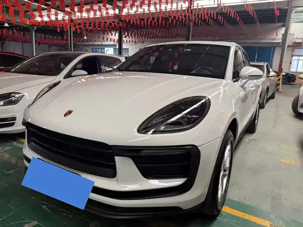 Porsche Macan — фото 1