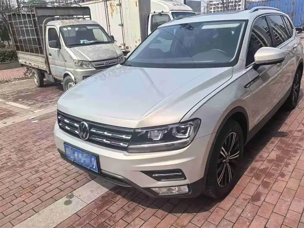 Volkswagen Tiguan L 2021 из CN, фото 1