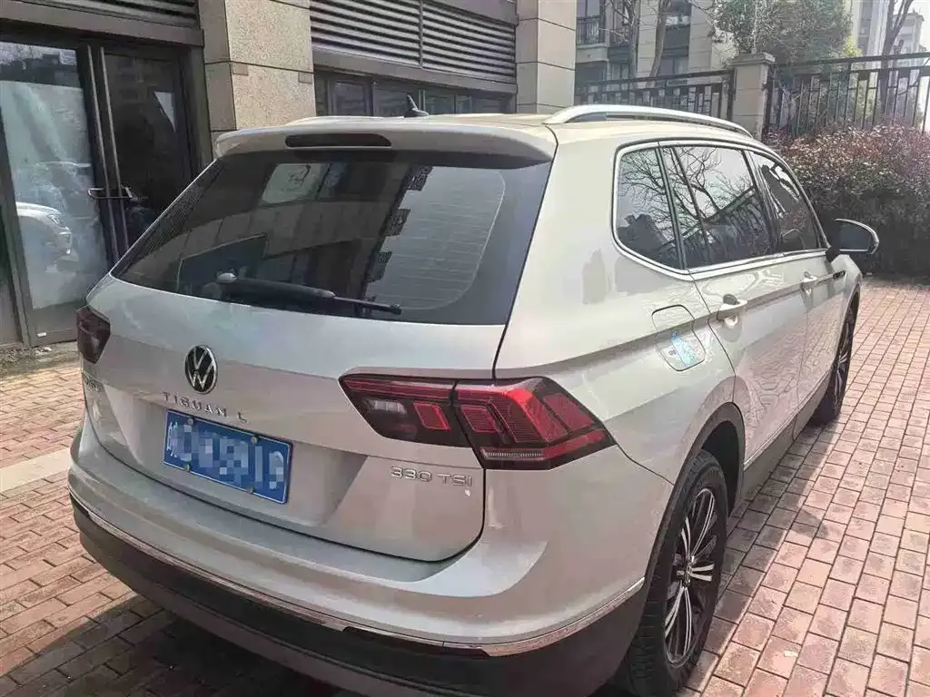 Volkswagen Tiguan L 2021 из CN, фото 5