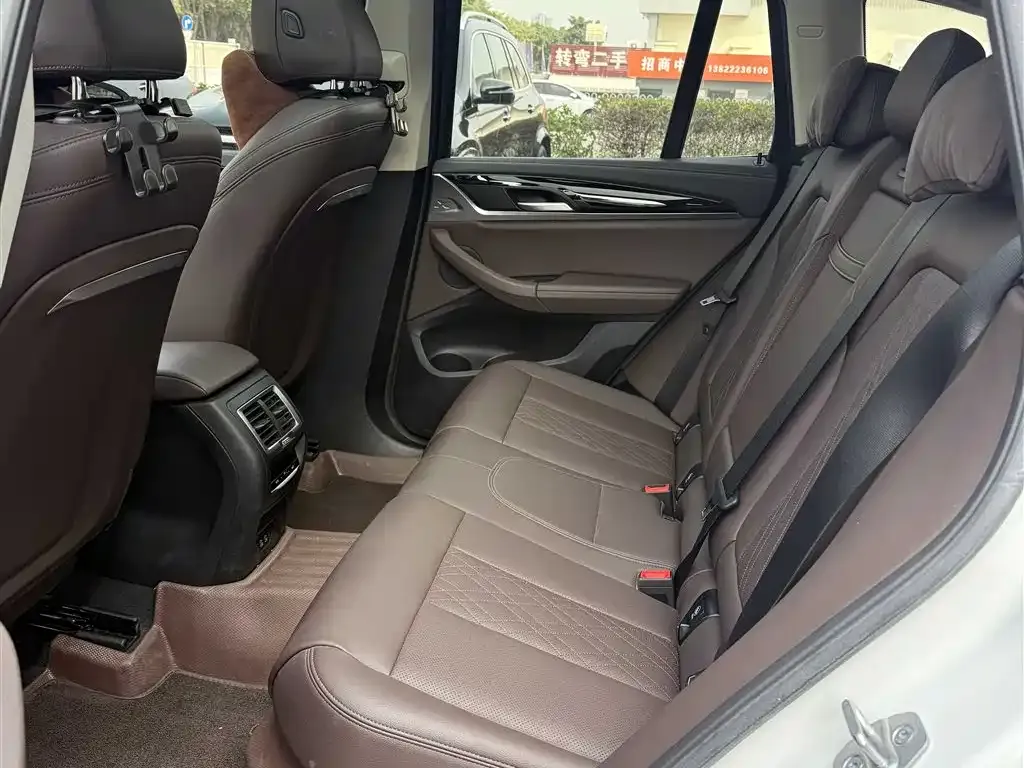 BMW X3 2022 из CN, фото 2