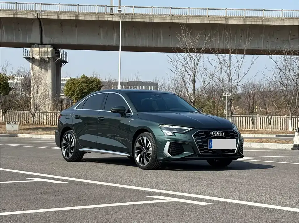 Audi A3 2024 из CN, фото 8