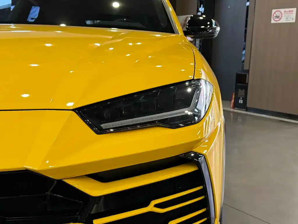 Lamborghini Urus 2021 из CN, фото 2