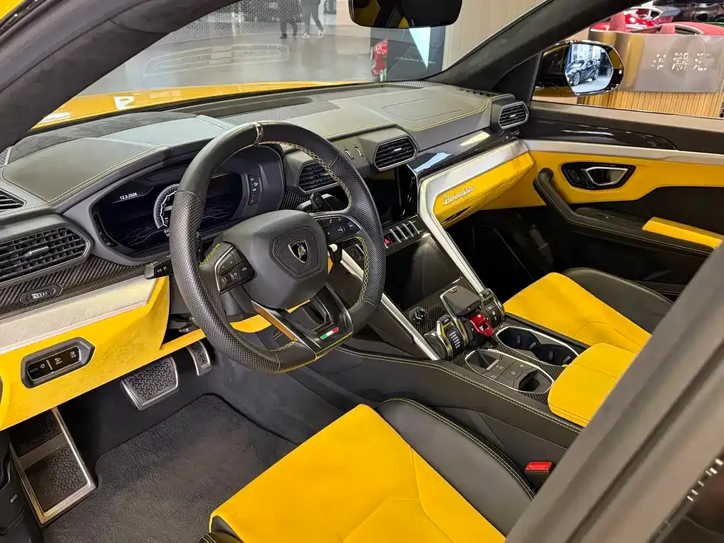 Lamborghini Urus 2021 из CN, фото 5