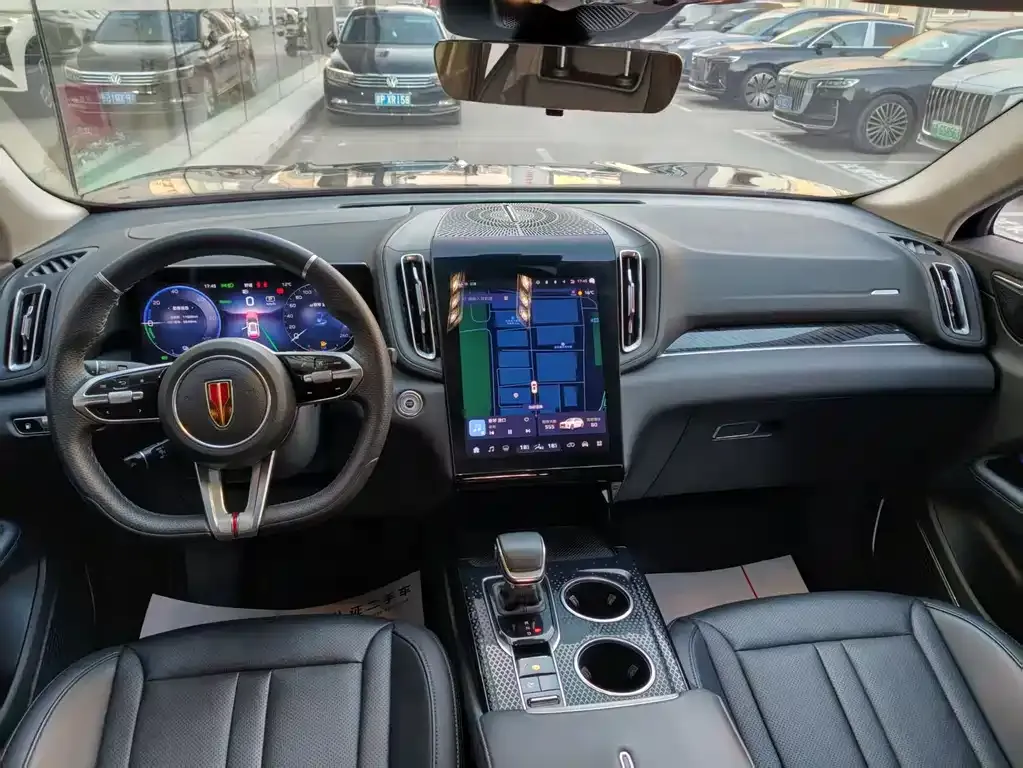 Hongqi HS3 PHEV 2024 из CN, фото 5