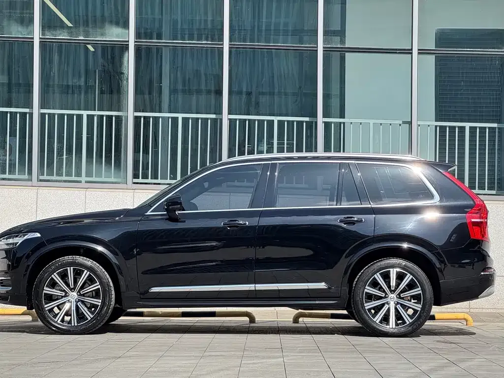 Volvo XC90 2022 из CN, фото 9