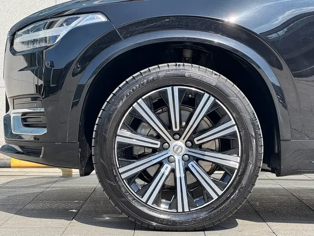 Volvo XC90 2022 из CN, фото 8