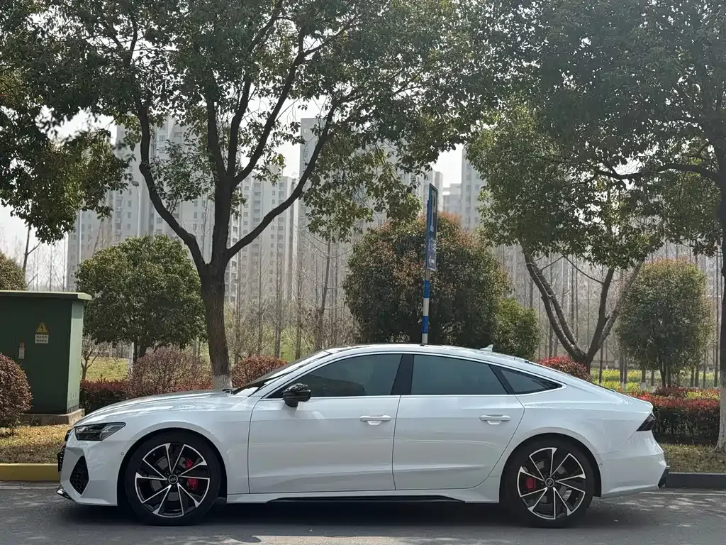 Audi A7 — фото 9