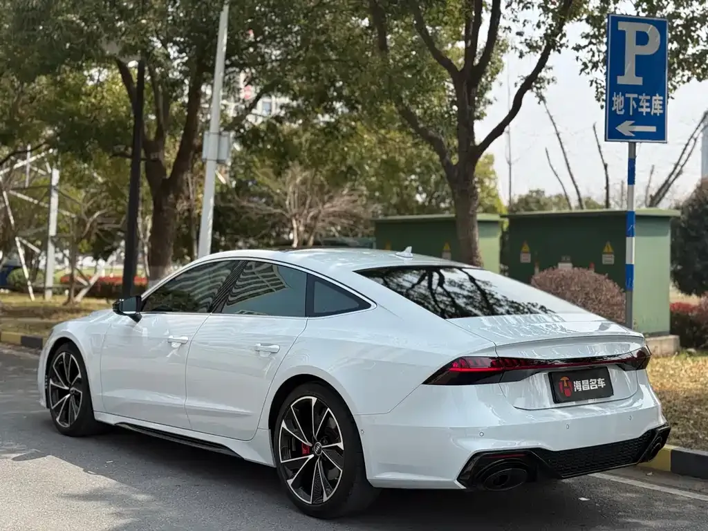 Audi A7 — фото 5