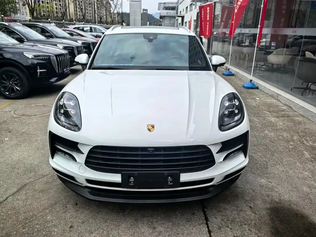 Porsche Macan — фото 6