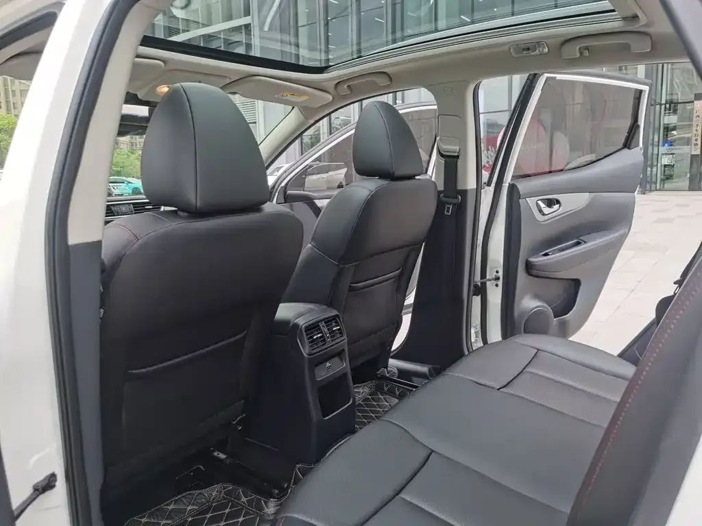 Nissan Qashqai 2022 из CN, фото 8