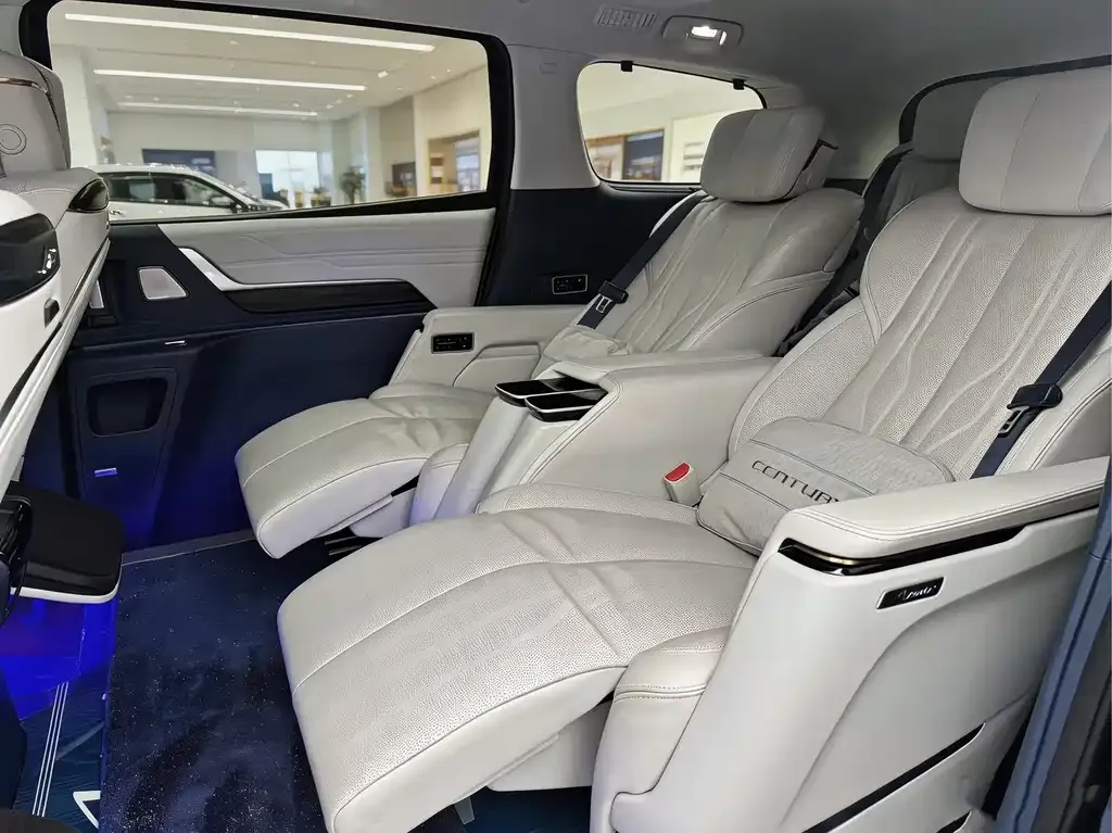 Buick Century 2023 из CN, фото 7