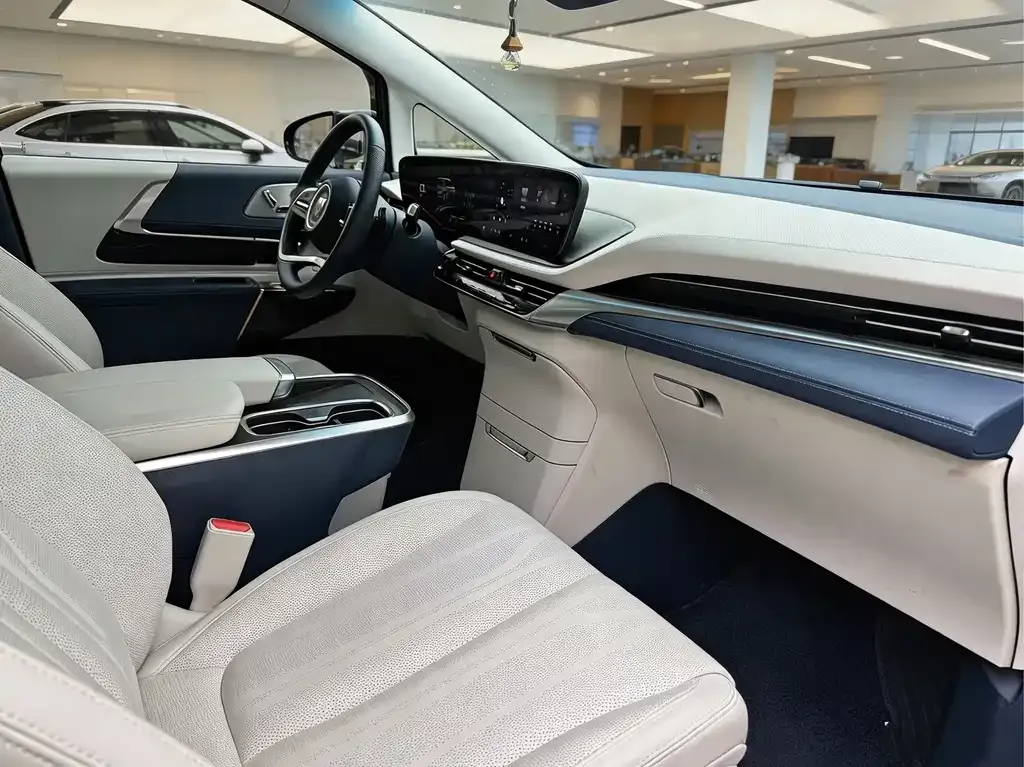 Buick Century 2023 из CN, фото 8
