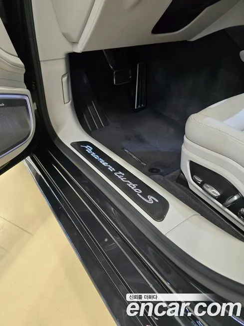Porsche Panamera 2021 из KR, фото 7