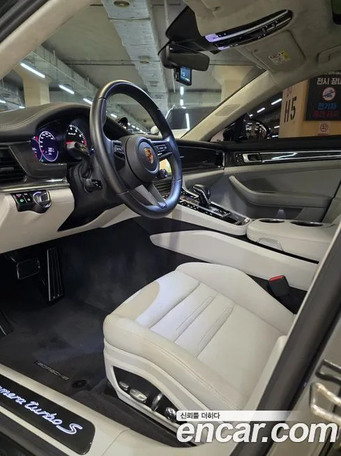 Porsche Panamera 2021 из KR, фото 5