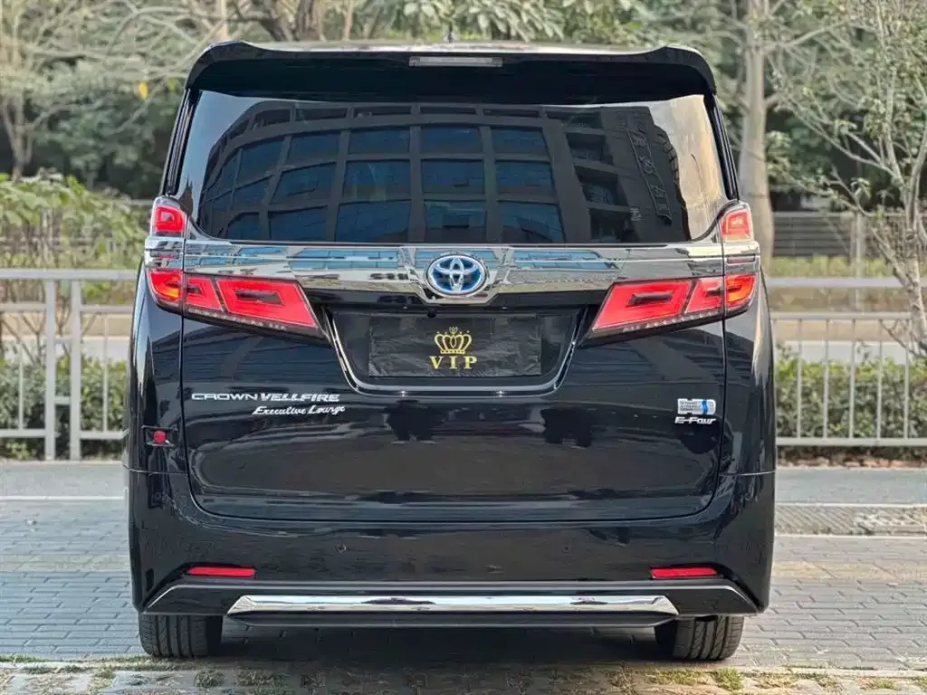 Toyota Vellfire 2022 из CN, фото 2