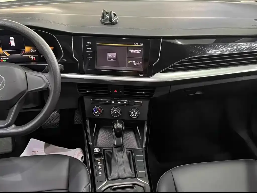 Volkswagen Passat — фото 4