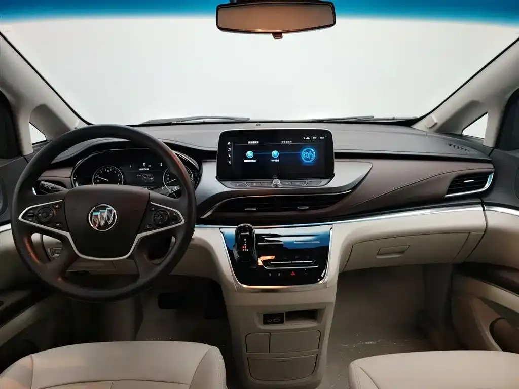 Buick GL8 2023 из CN, фото 9