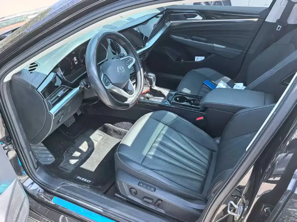 Volkswagen Passat — фото 4