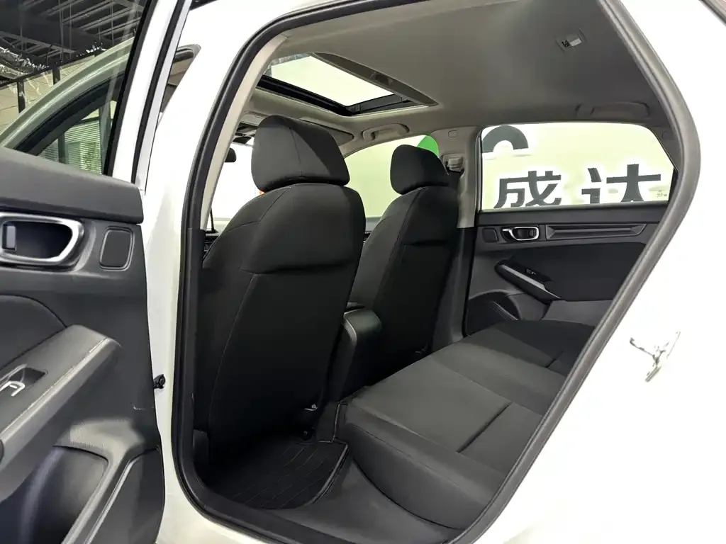Honda Civic — фото 5