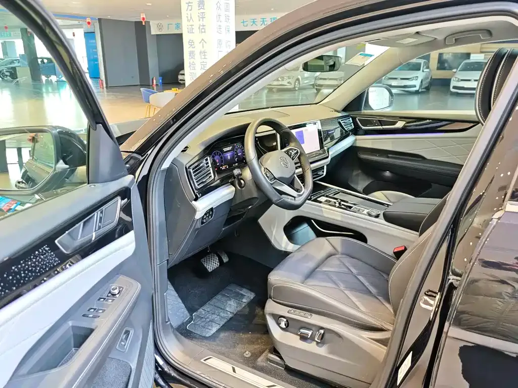 Volkswagen Teramont 2024 из CN, фото 4