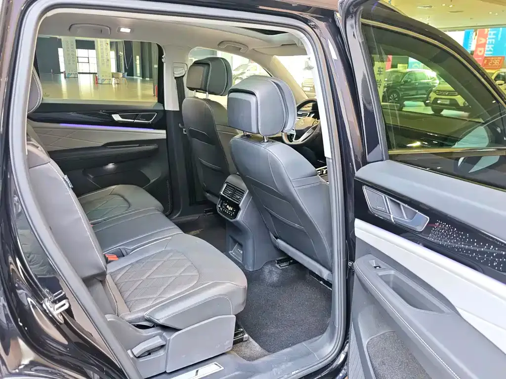 Volkswagen Teramont 2024 из CN, фото 9