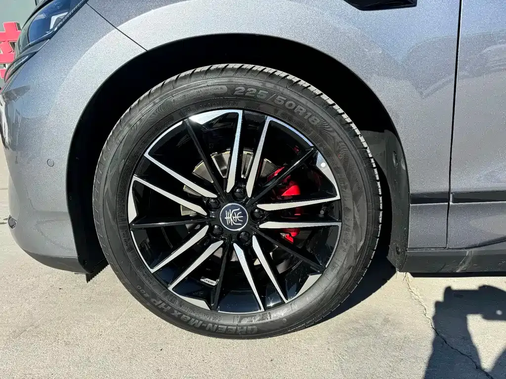 BYD Qin L 2025 из CN, фото 4
