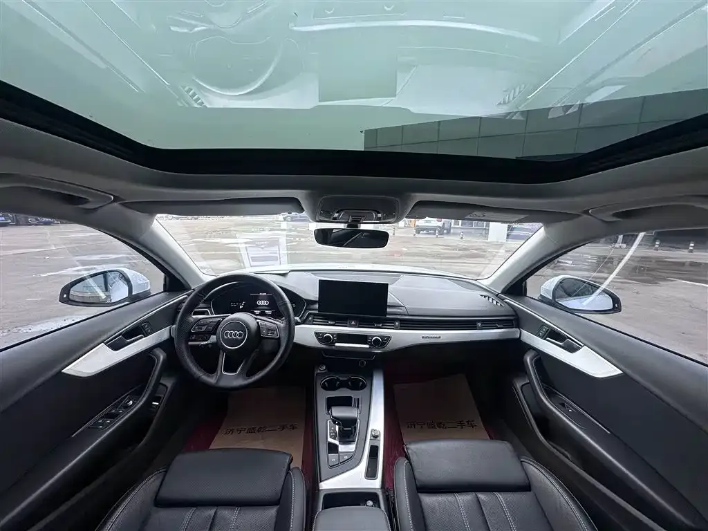 Audi A4L 2021 из CN, фото 5