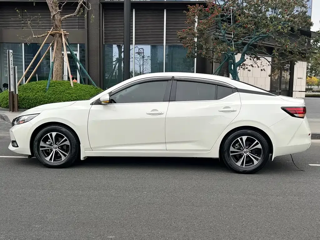 Nissan Sylphy — фото 5