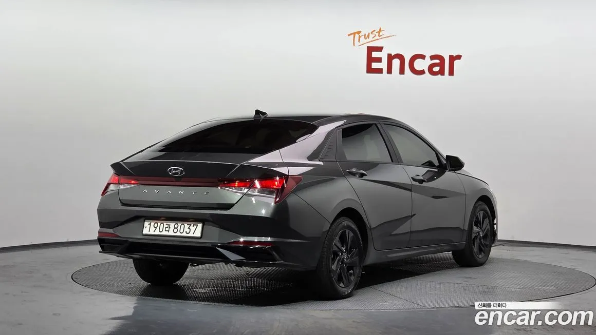 Hyundai AVANTE 2023 из KR, фото 6