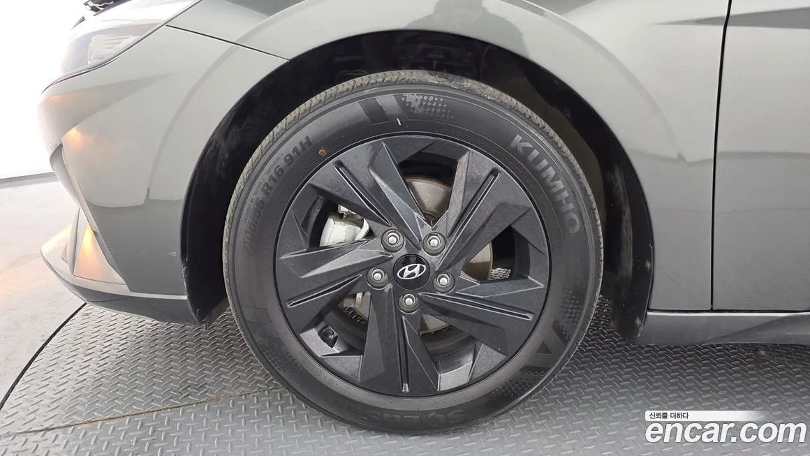 Hyundai AVANTE 2023 из KR, фото 10