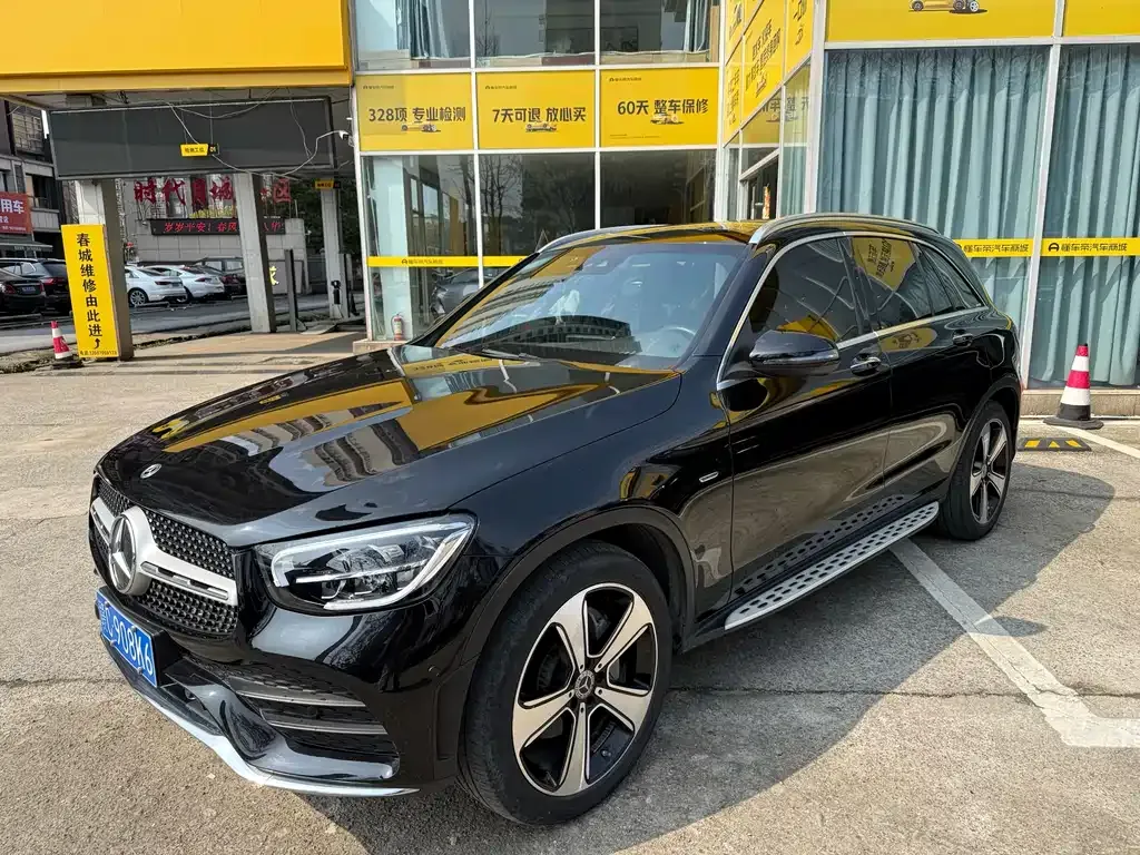 Mercedes-Benz GLC — фото 1