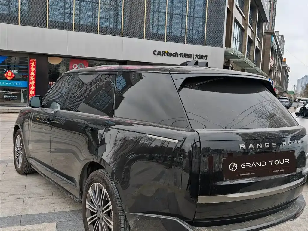 Land Rover Range Rover 2024 из CN, фото 2